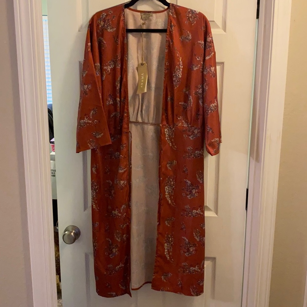 Floral duster